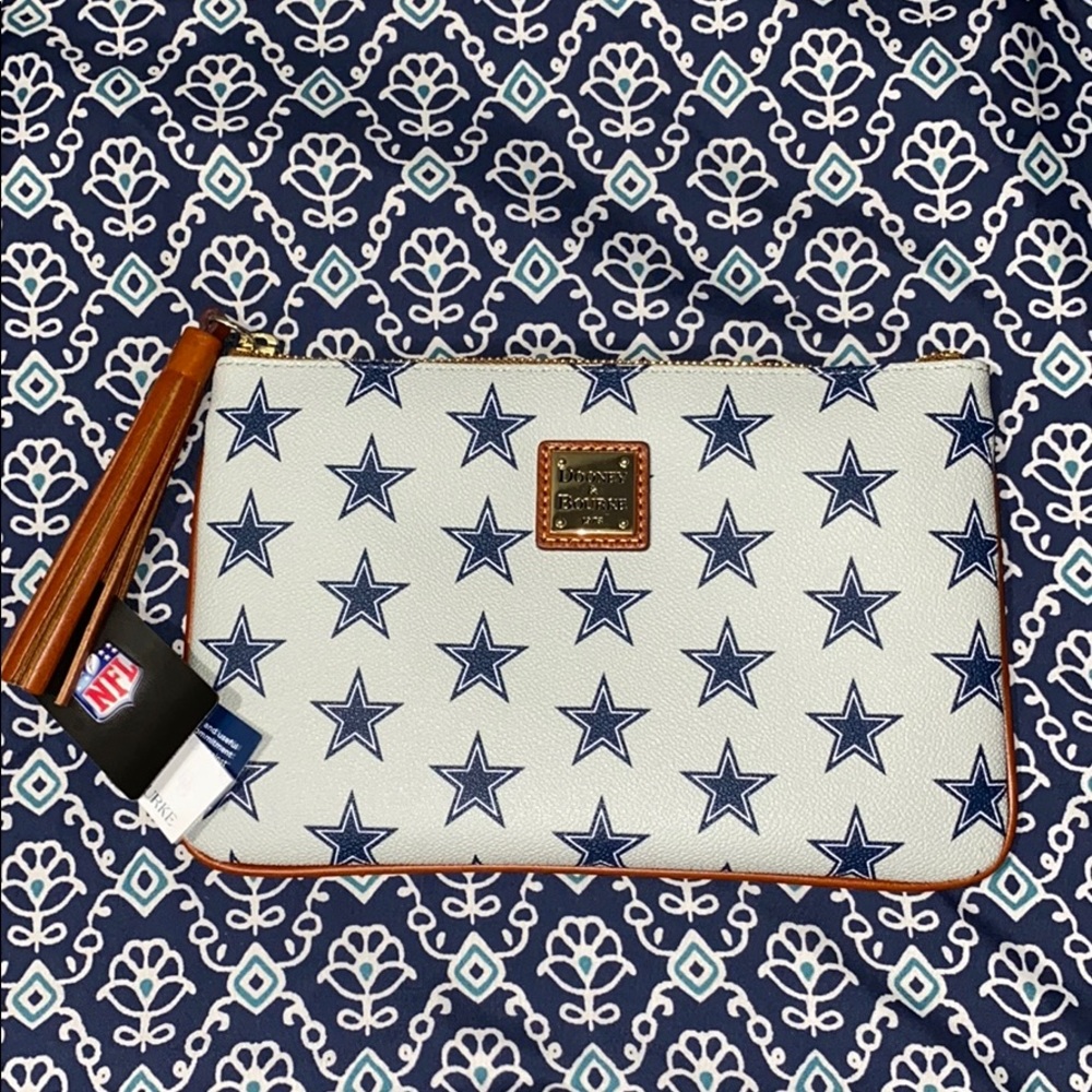 NWT Dallas Cowboys Dooney & Bourke Clutch